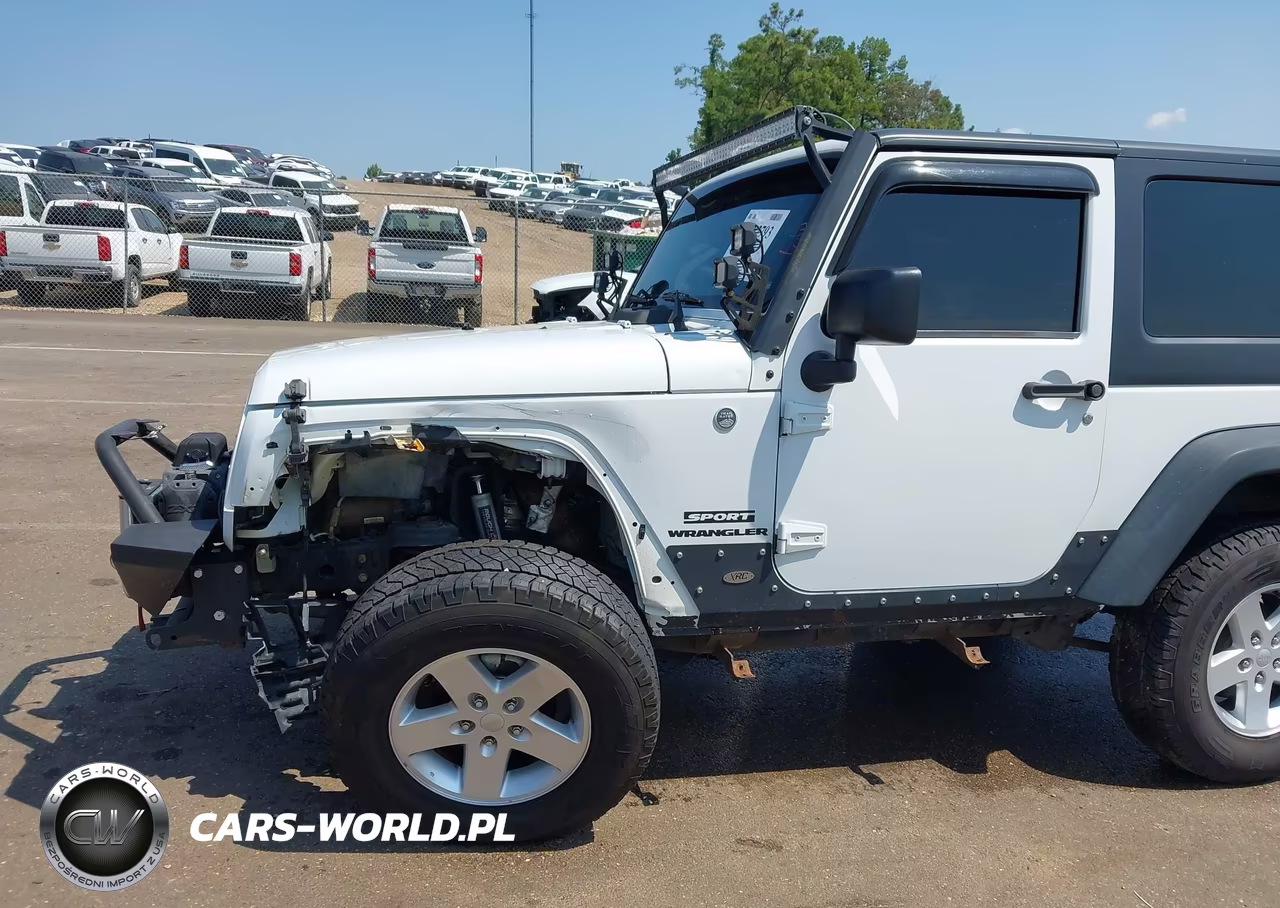 2015 Jeep Wrangler Sport VIN:1C4AJWAGXFL593146 - 6