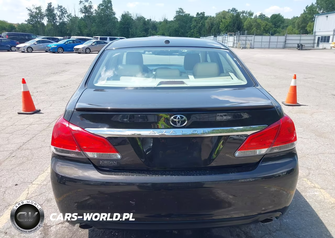2012 Toyota Avalon Limited VIN:4T1BK3DB3CU459032 - 17
