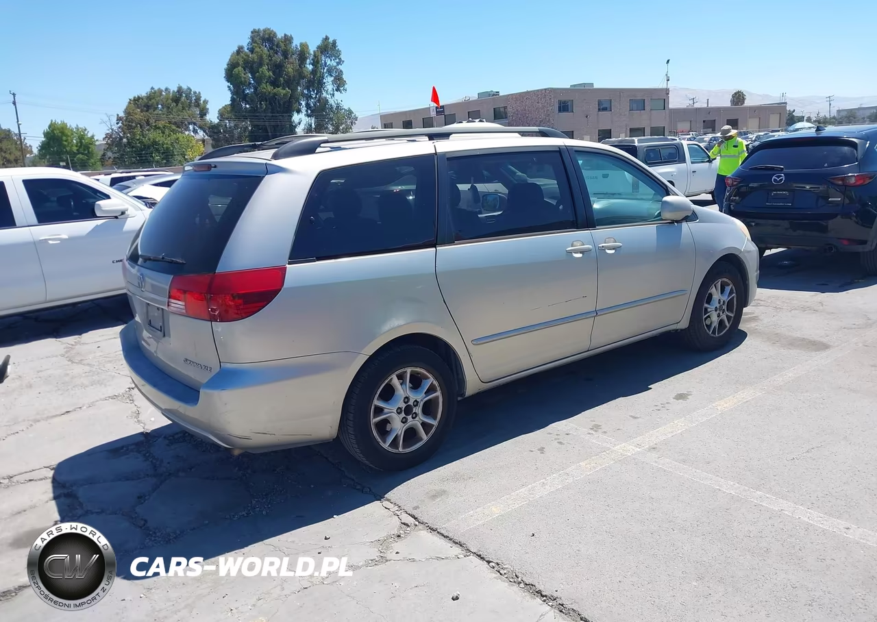 2005 Toyota Sienna Xle VIN:5TDZA22C05S333150 - 4