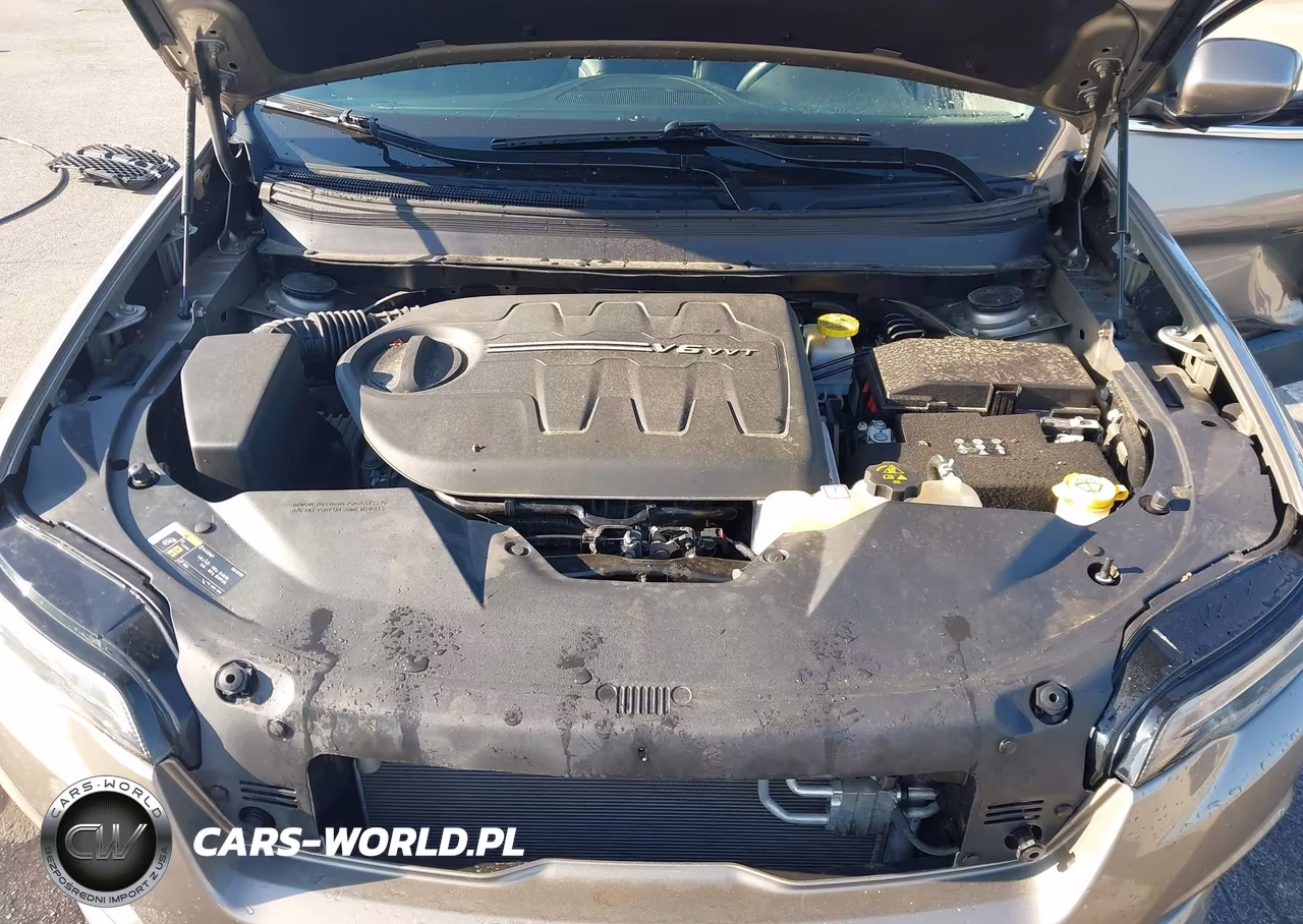 2021 Jeep Cherokee Latitude Lux 4X4 VIN:1C4PJMMX3MD185685 - 10