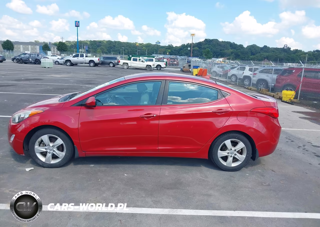 2013 Hyundai Elantra Gls VIN:KMHDH4AEXDU942613 - 14