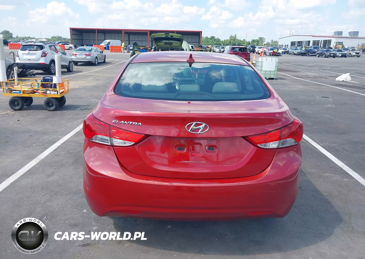 2013 Hyundai Elantra Gls VIN:KMHDH4AEXDU942613 - 16