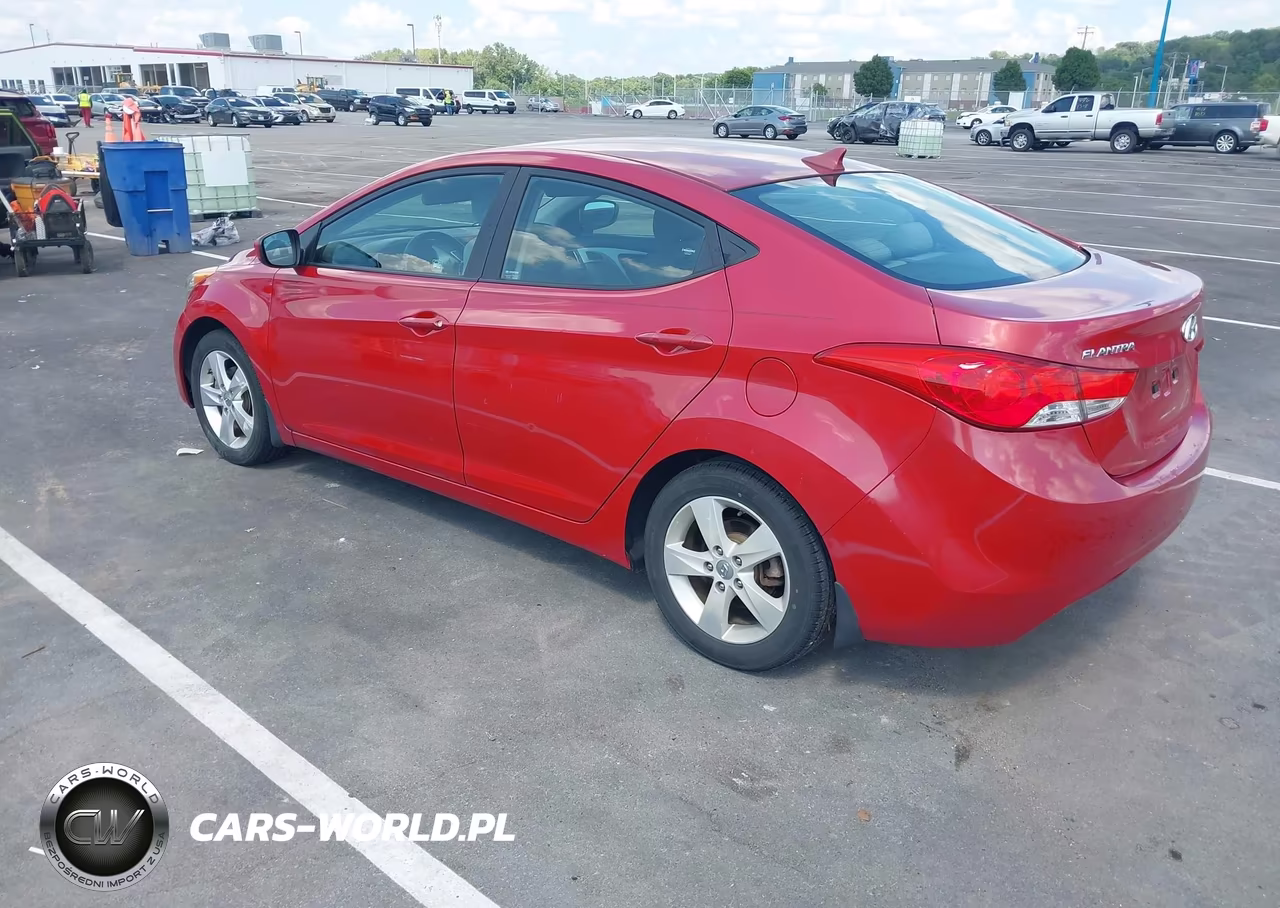 2013 Hyundai Elantra Gls VIN:KMHDH4AEXDU942613 - 3