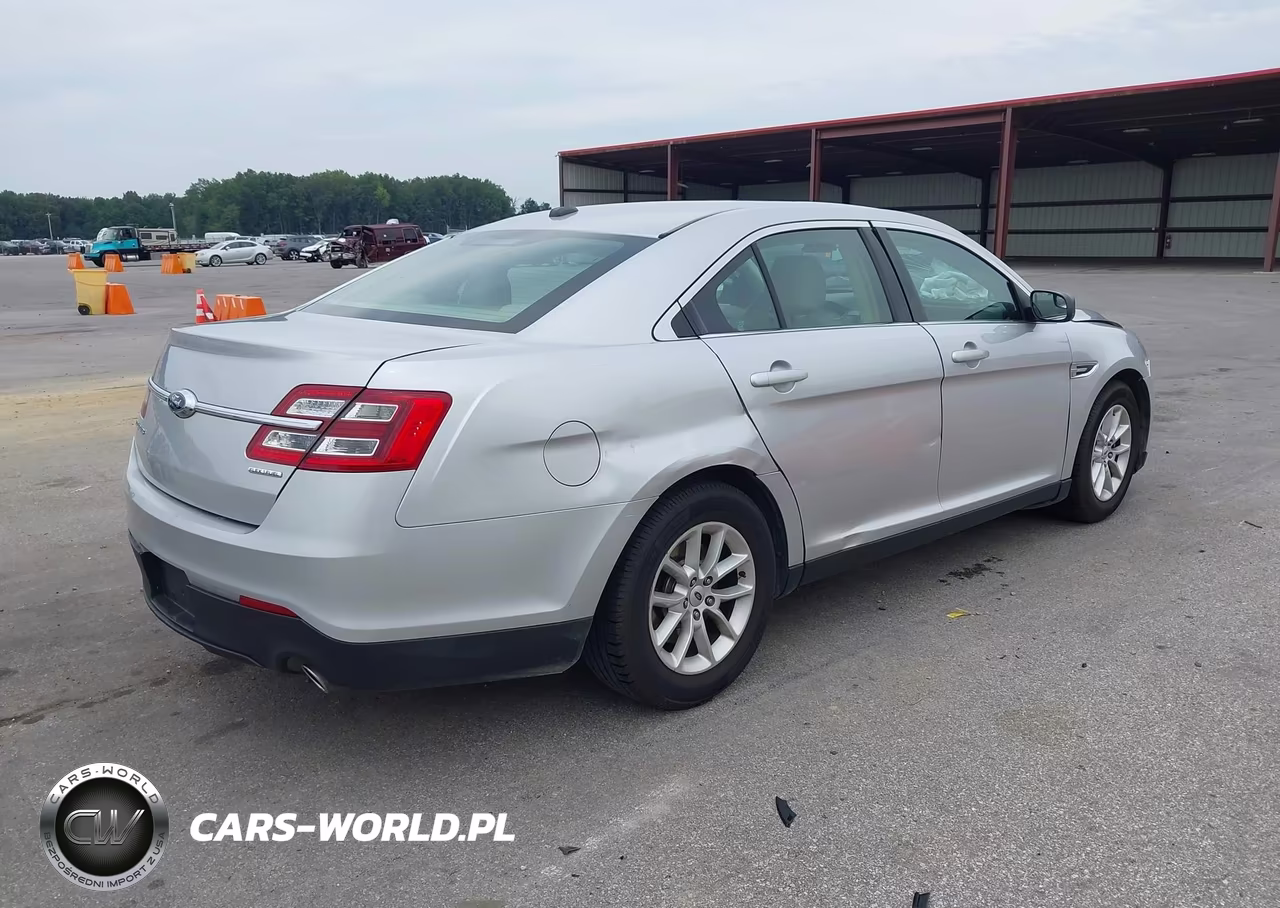 2015 Ford Taurus Se VIN:1FAHP2D8XFG122638 - 4