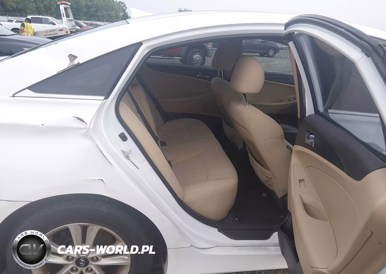 2014 Hyundai Sonata Gls VIN:5NPEB4AC1EH917894 - 8