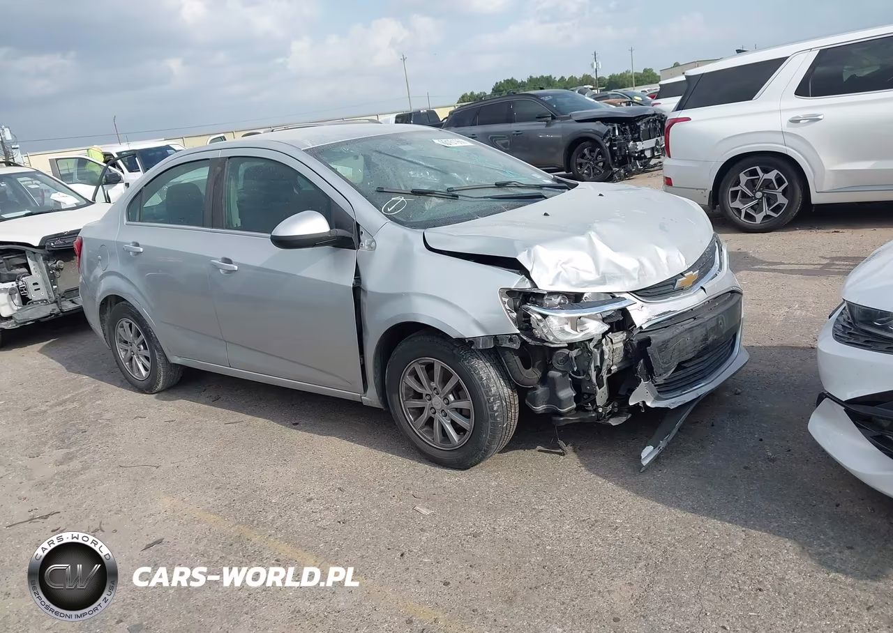 2018 Chevrolet Sonic Lt