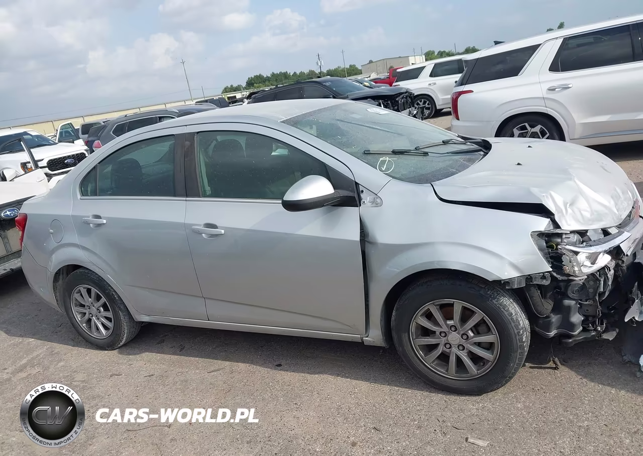 2018 Chevrolet Sonic Lt VIN:1G1JD5SH1J4115508 - 13