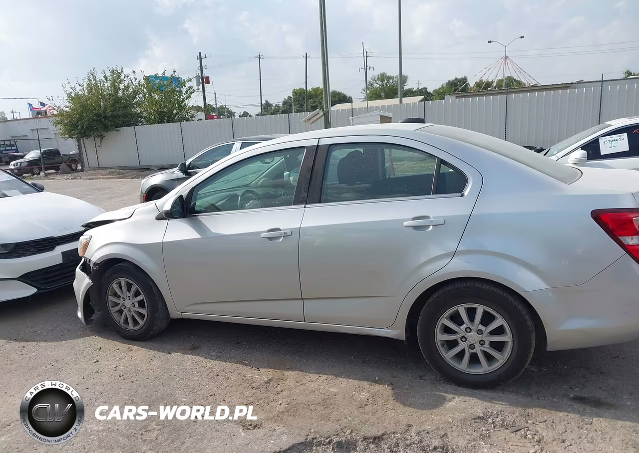 2018 Chevrolet Sonic Lt VIN:1G1JD5SH1J4115508 - 14