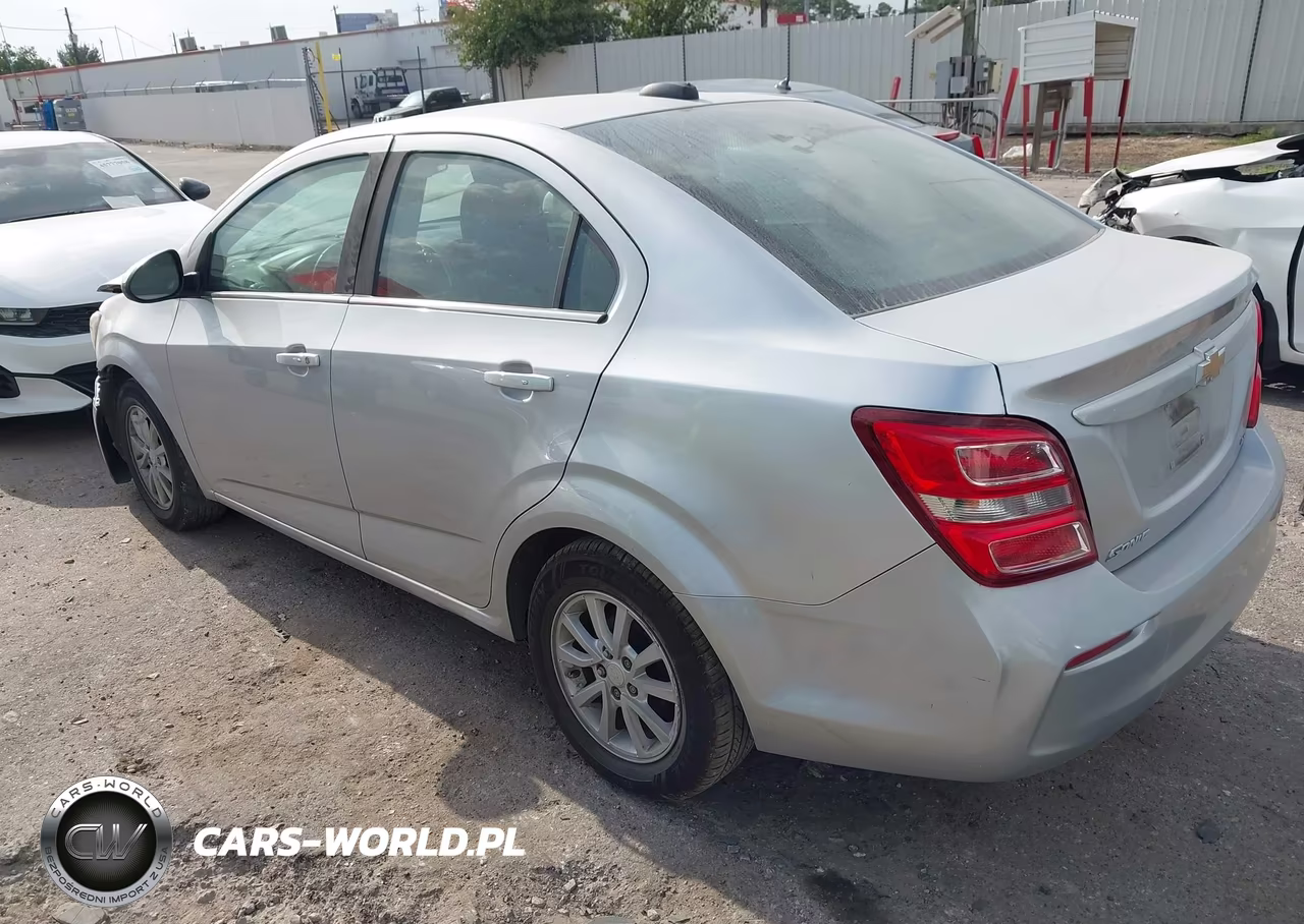 2018 Chevrolet Sonic Lt VIN:1G1JD5SH1J4115508 - 3