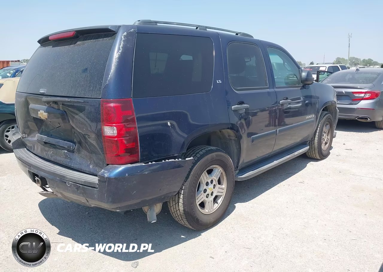 2007 Chevrolet Tahoe Ls VIN:1GNFC13C57R372850 - 4