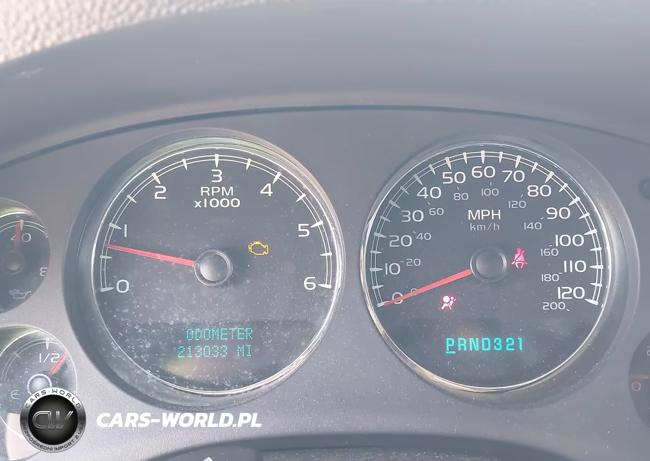 2007 Chevrolet Tahoe Ls VIN:1GNFC13C57R372850 - 7
