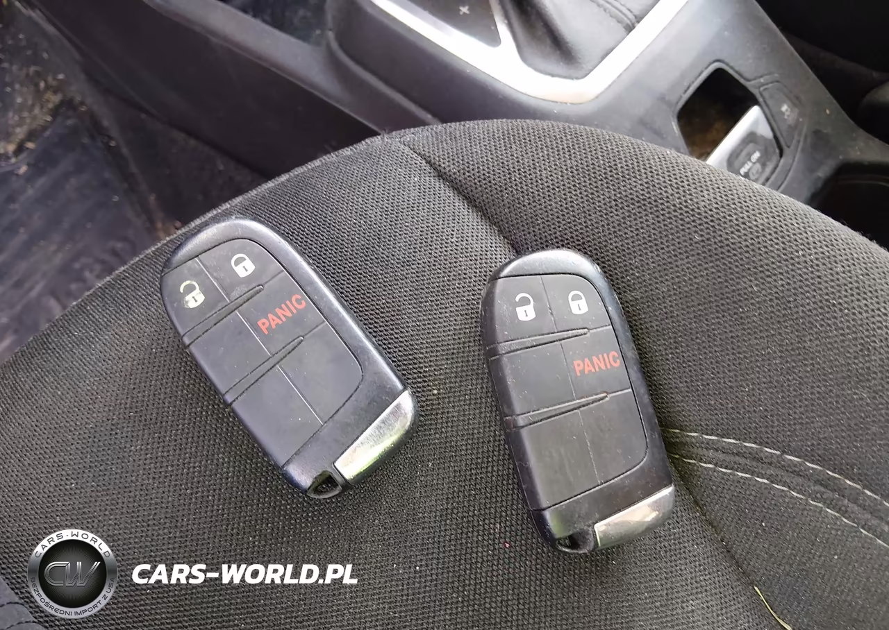 2023 Jeep Renegade Latitude 4X4 VIN:ZACNJDB19PPP54385 - 11