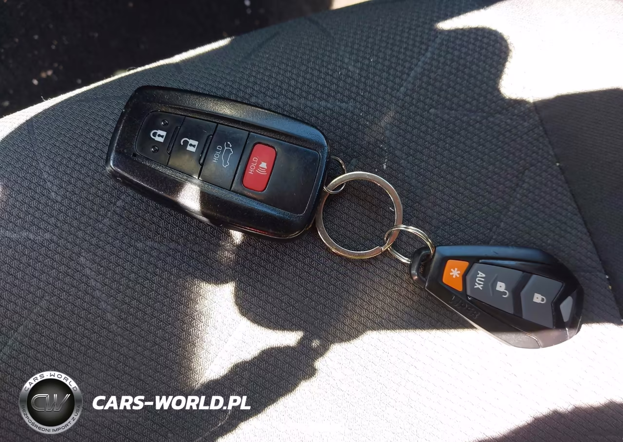 2020 Toyota Rav4 Xle VIN:2T3P1RFVXLC116844 - 11