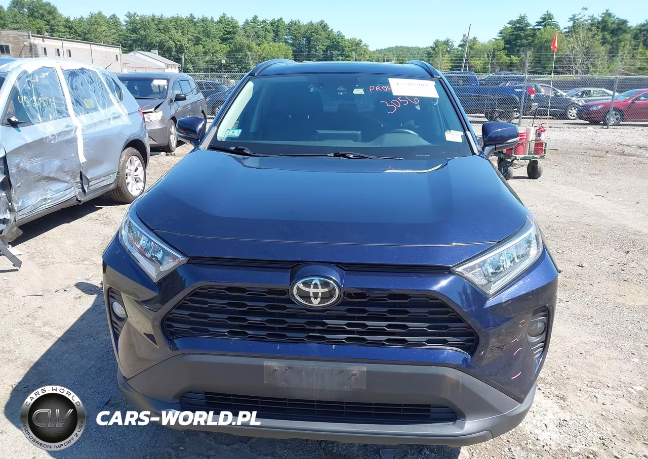 2020 Toyota Rav4 Xle VIN:2T3P1RFVXLC116844 - 12