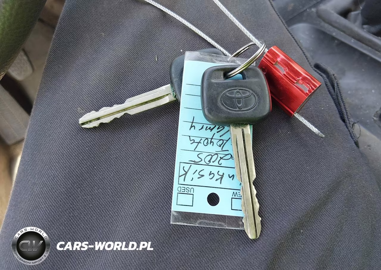 2005 Toyota Camry Std VIN:JTDBE32K153006048 - 11