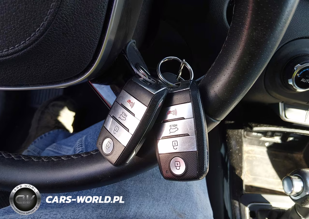2019 Kia Sorento 3.3L Sx VIN:5XYPK4A59KG472141 - 11