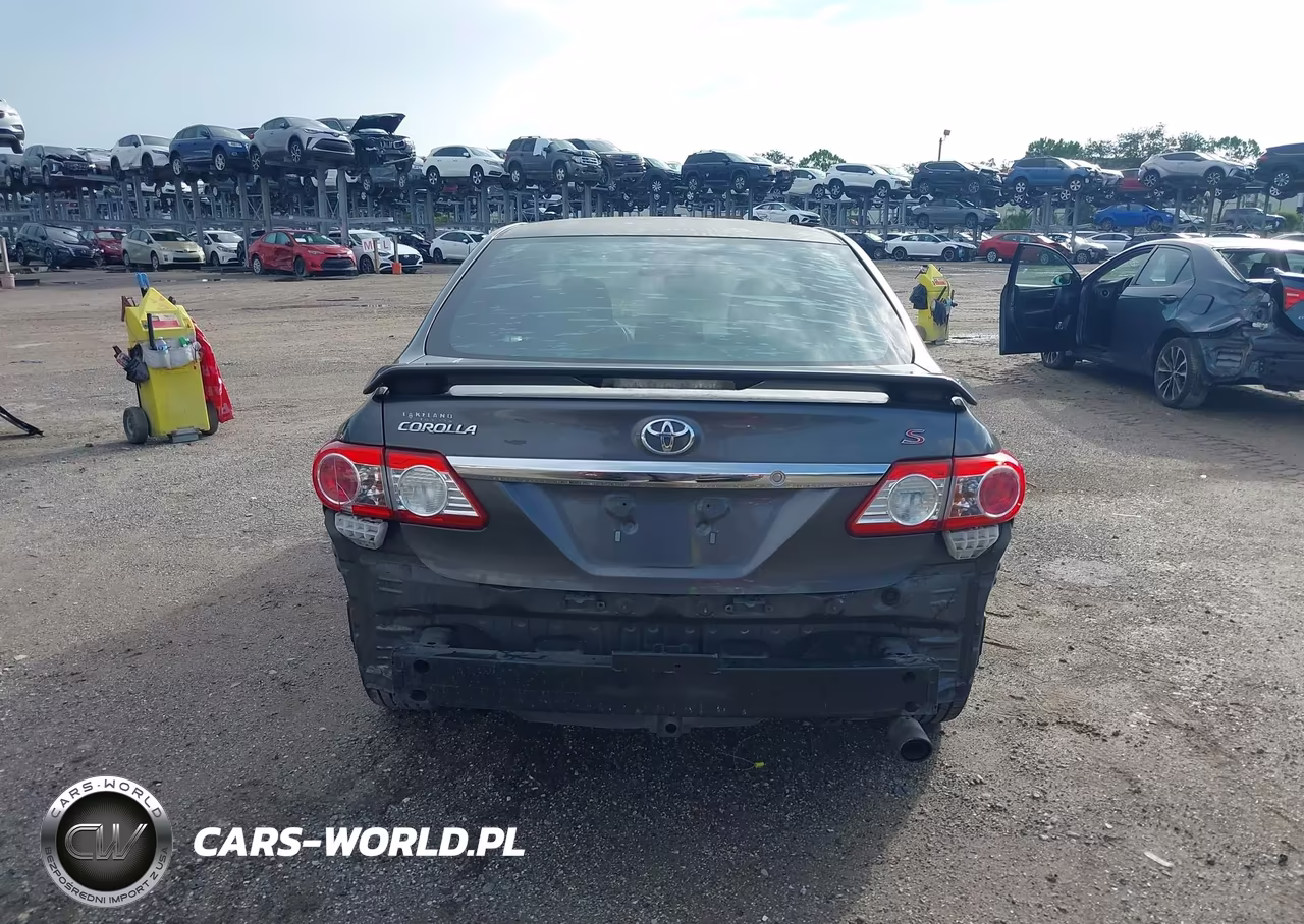 2013 Toyota Corolla S VIN:5YFBU4EE9DP161788 - 17