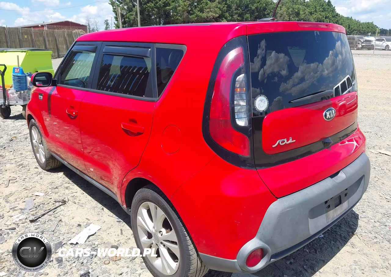 2015 Kia Soul + VIN:KNDJP3A58F7758079 - 3