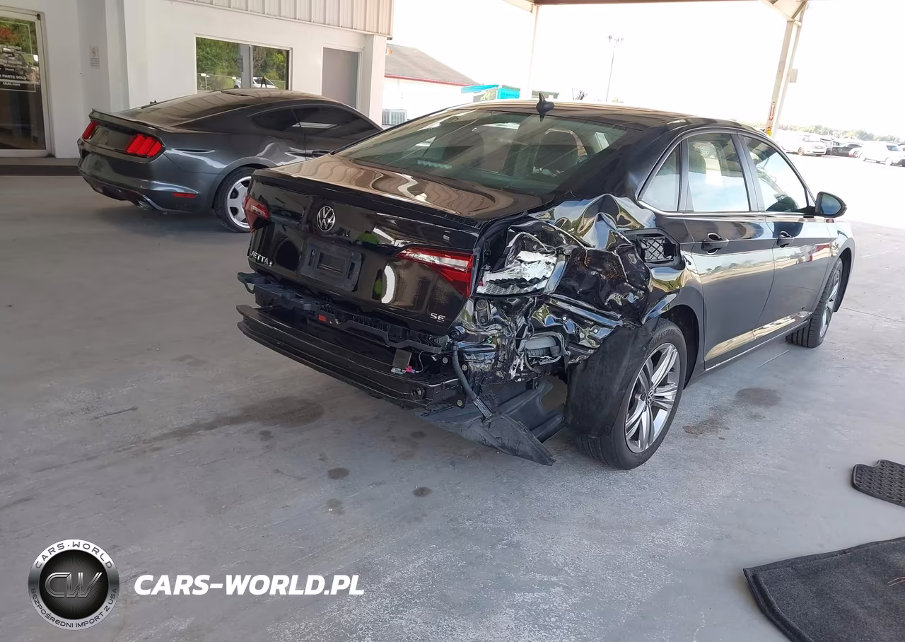 2022 Volkswagen Jetta 1.5T Se VIN:3VWEM7BU5NM026467 - 4