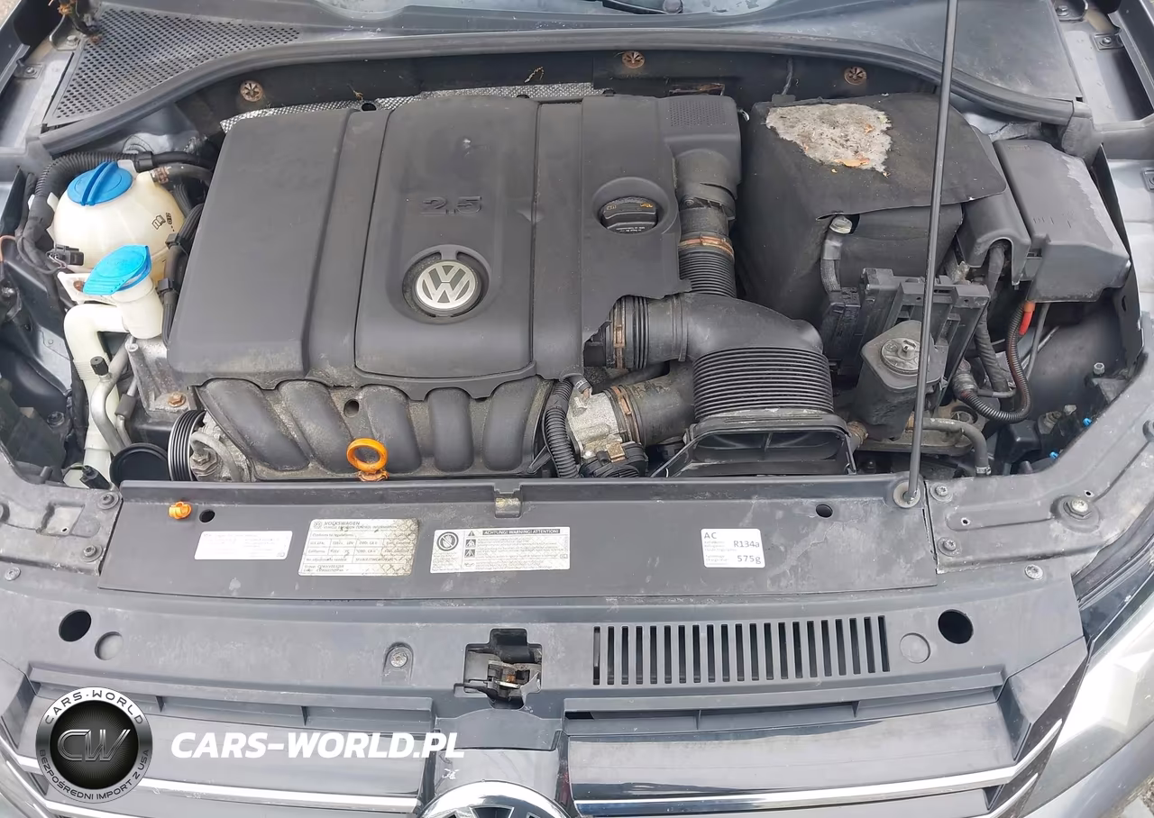 2012 Volkswagen Passat 2.5L Se VIN:1VWBP7A37CC028612 - 10