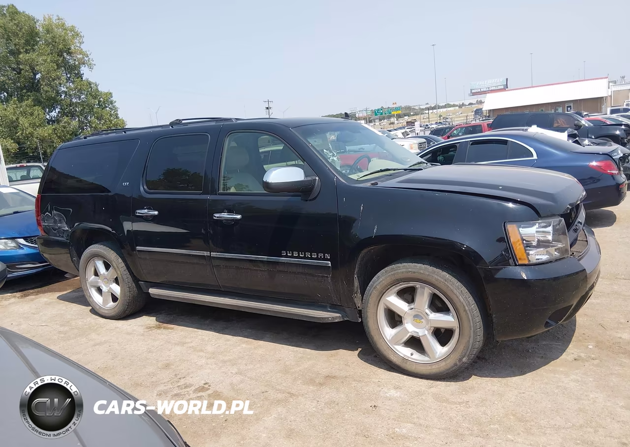 2011 Chevrolet Suburban Ltz VIN:1GNSKKE37BR203684 - 13