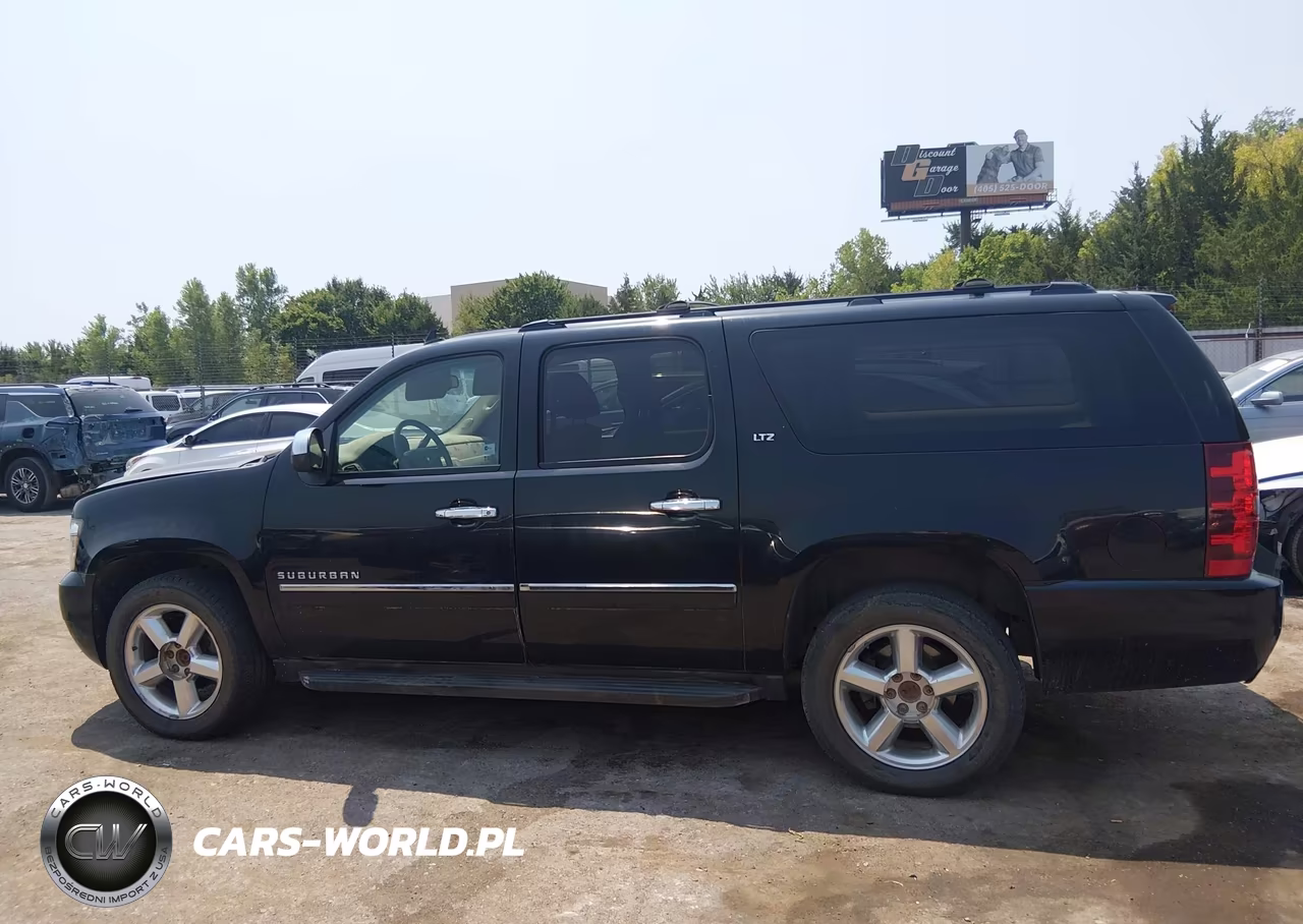 2011 Chevrolet Suburban Ltz VIN:1GNSKKE37BR203684 - 14