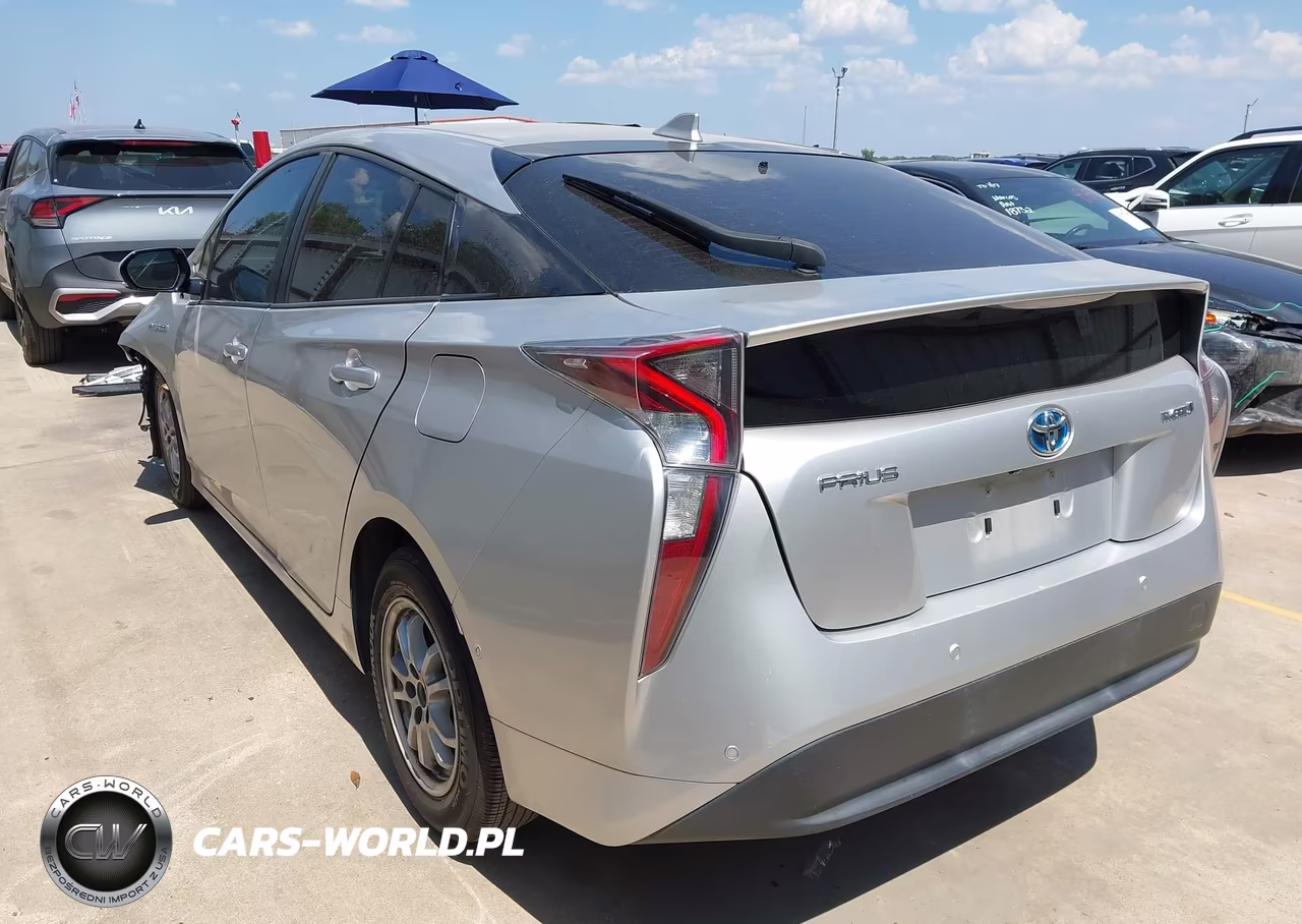 2018 Toyota Prius VIN:JTDKARFU9J3550222 - 3