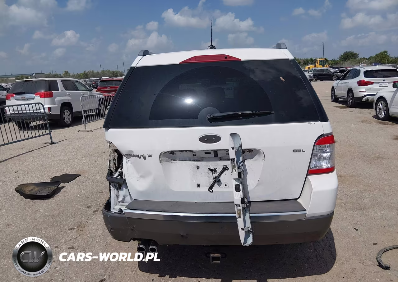 2008 Ford Taurus X Sel VIN:1FMDK02W08GA32300 - 16
