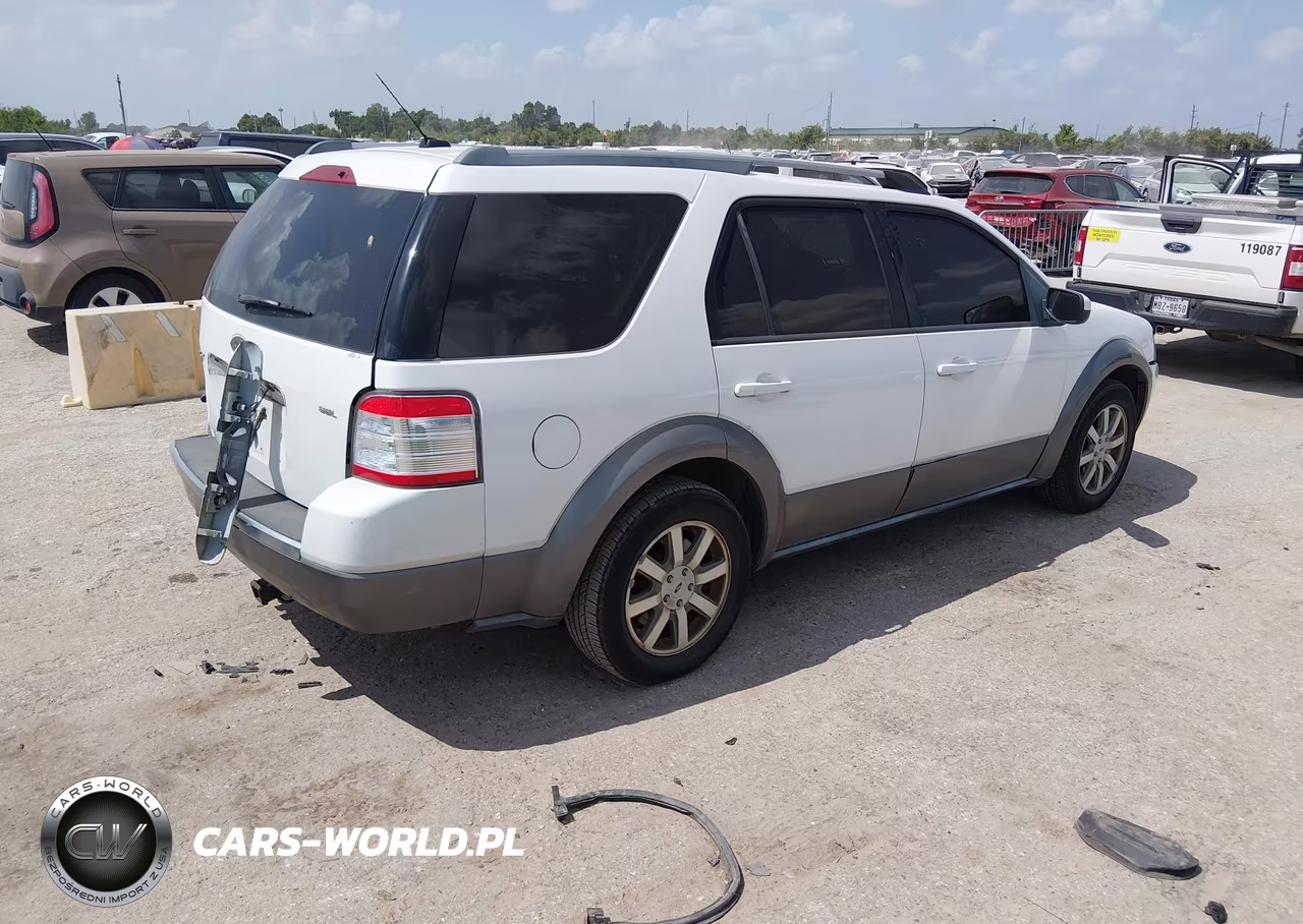 2008 Ford Taurus X Sel VIN:1FMDK02W08GA32300 - 4