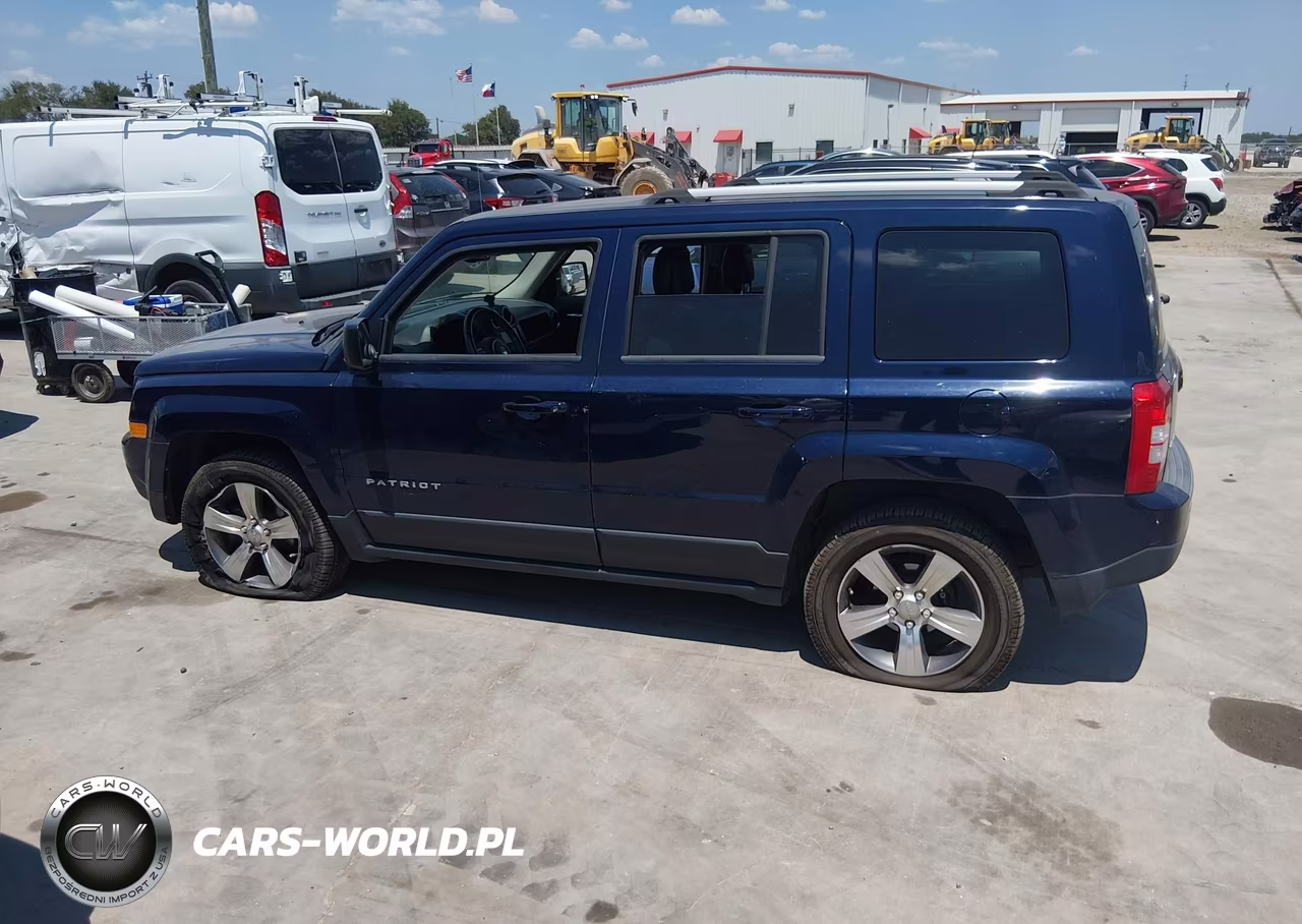 2016 Jeep Patriot High Altitude Edition VIN:1C4NJRFBXGD639361 - 14
