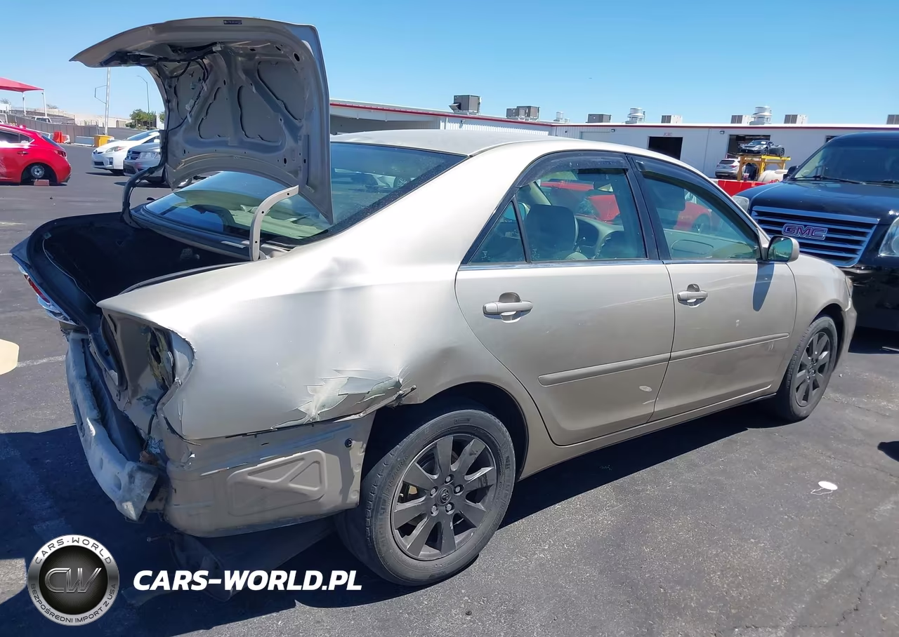 2005 Toyota Camry Le VIN:4T1BE32K55U057378 - 13