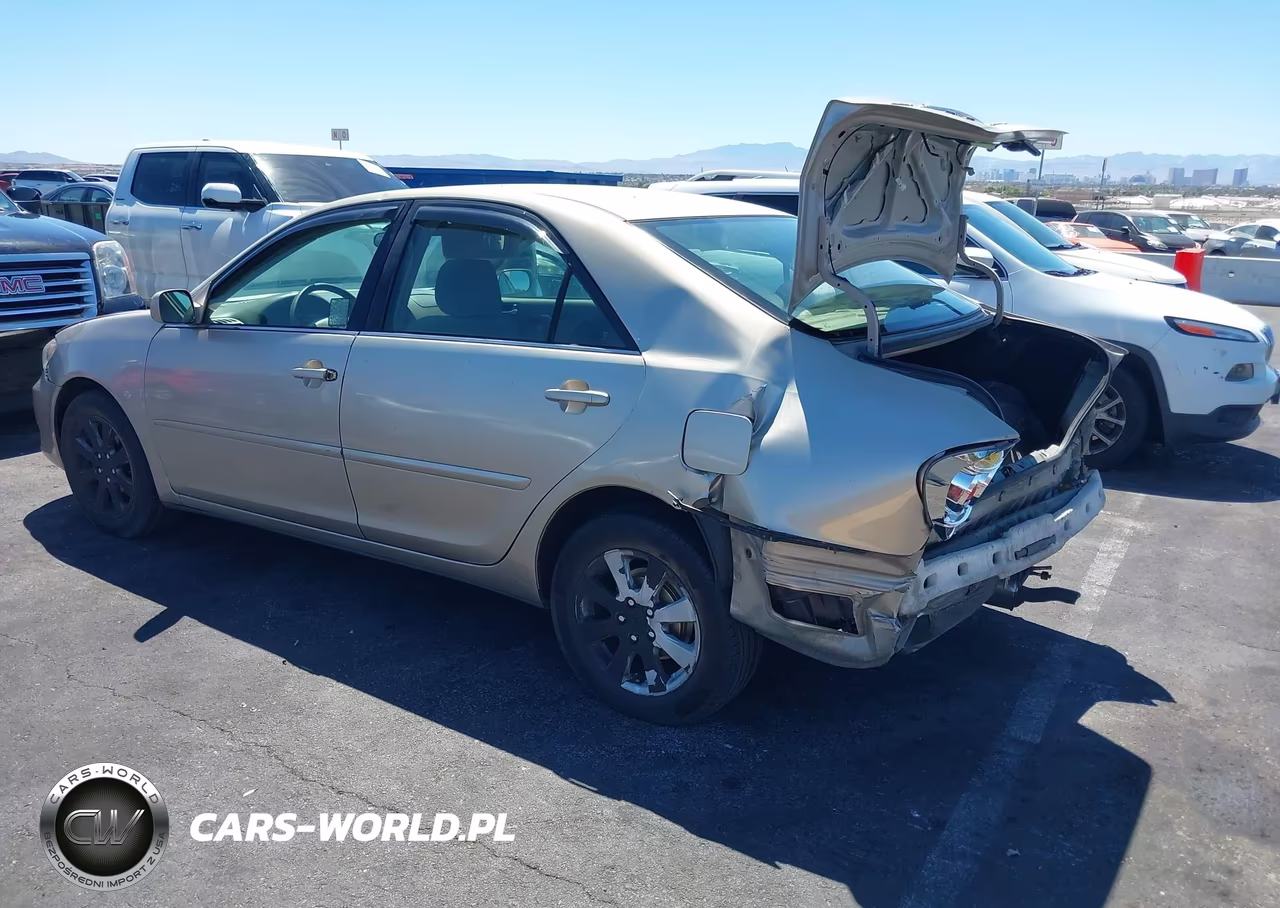 2005 Toyota Camry Le VIN:4T1BE32K55U057378 - 3