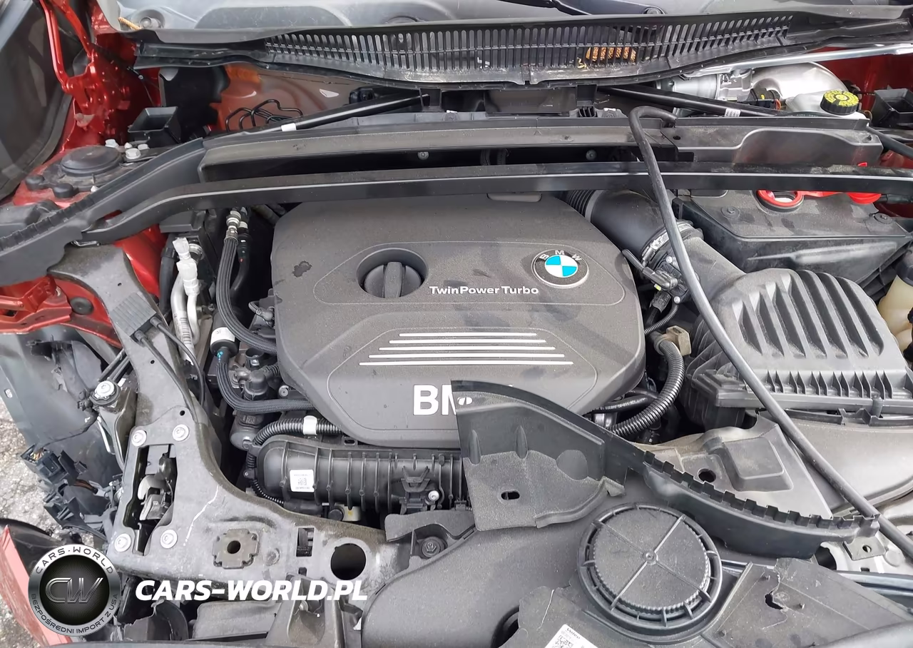 2018 BMW X1 Sdrive28I VIN:WBXHU7C35J3F04247 - 10