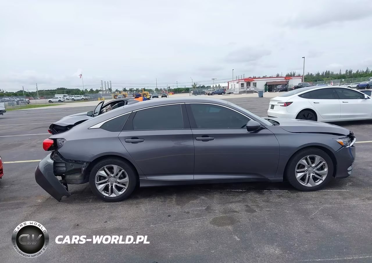 2019 Honda Accord Lx VIN:1HGCV1F1XKA005936 - 13