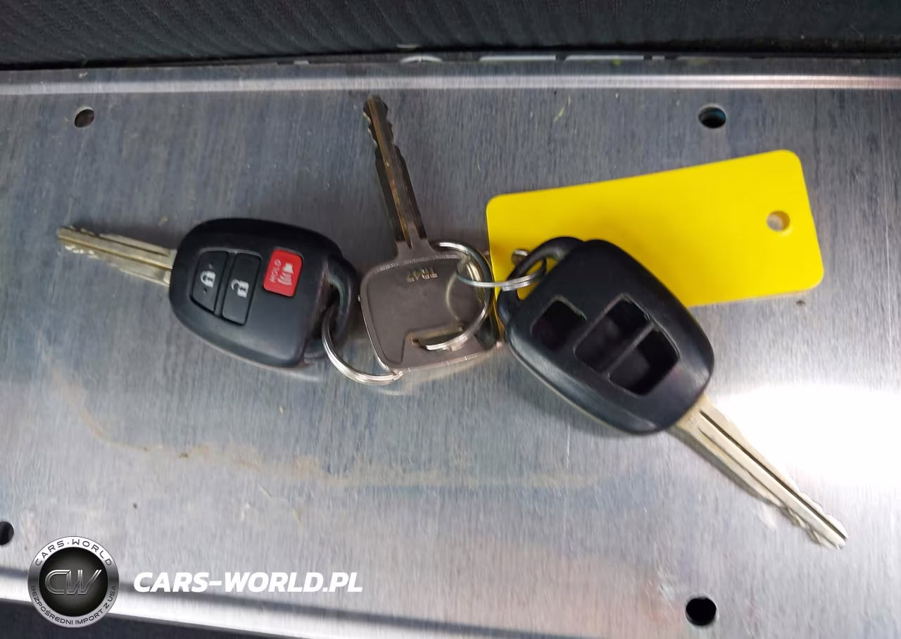 2013 Toyota Rav4 Xle VIN:2T3RFREV0DW011502 - 11