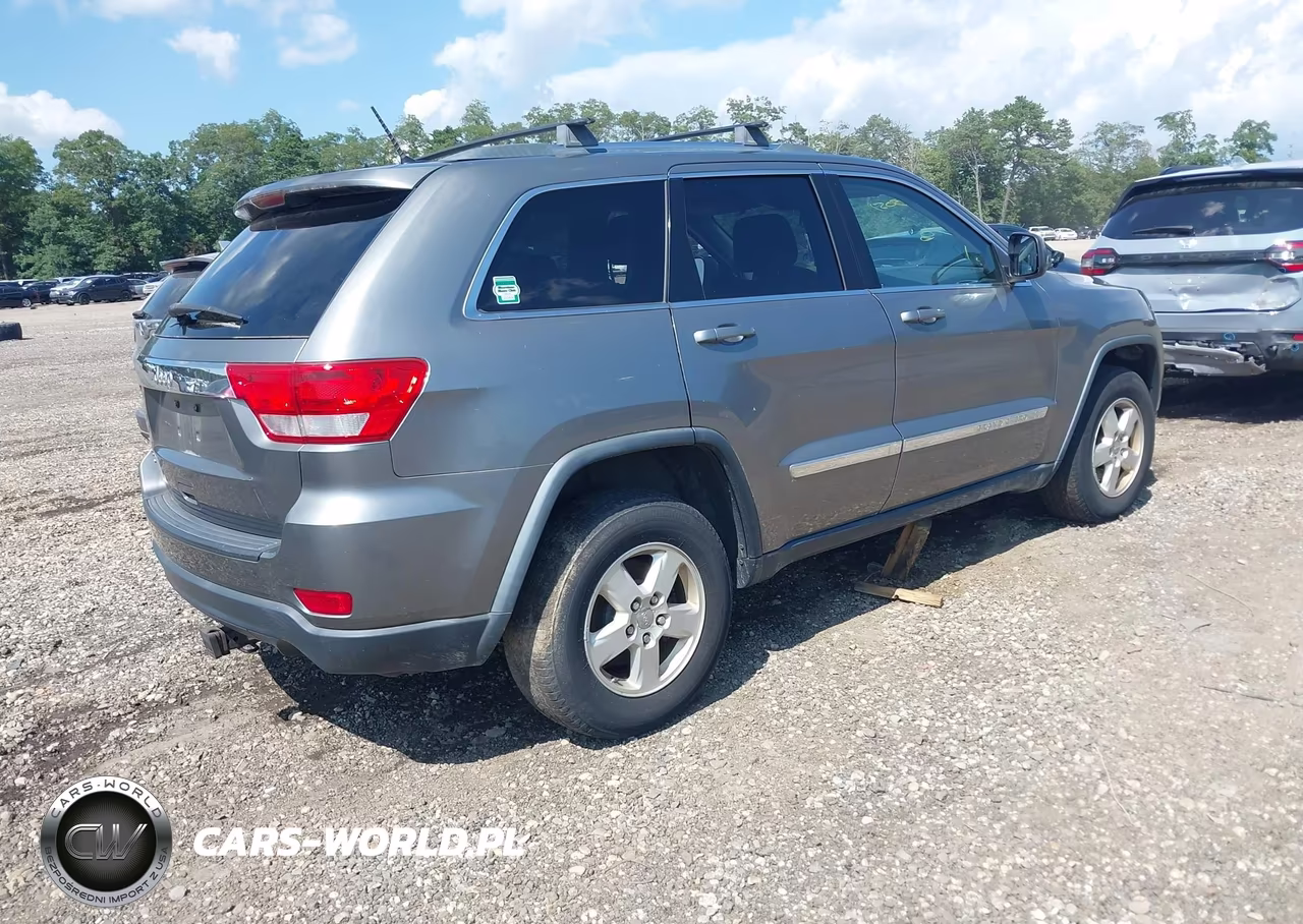 2012 Jeep Grand Cherokee Laredo VIN:1C4RJFAG6CC303953 - 4