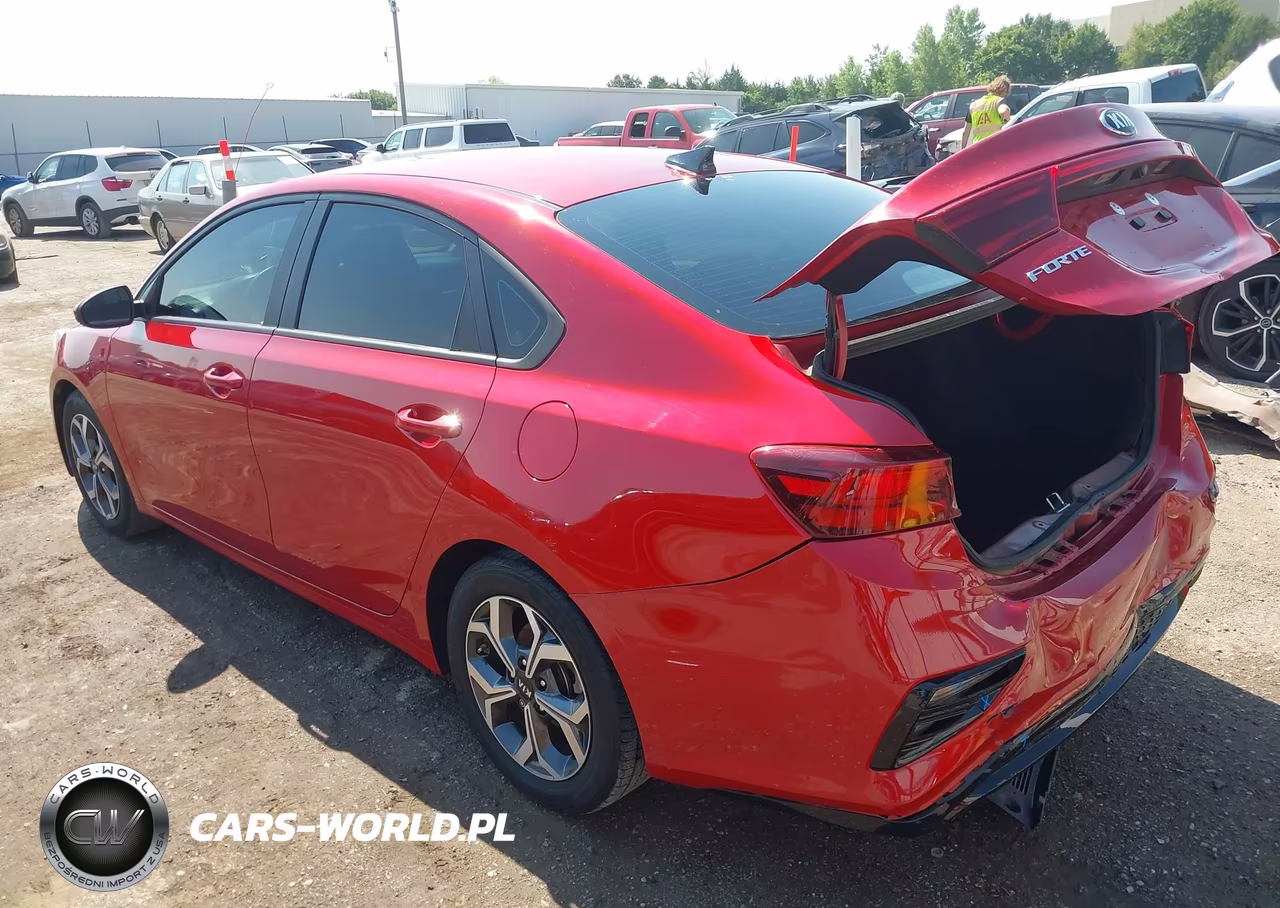 2020 Kia Forte Lxs VIN:3KPF24AD0LE237175 - 3