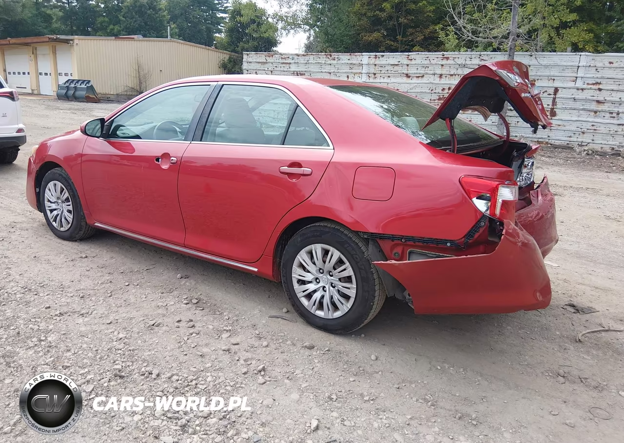2012 Toyota Camry Le VIN:4T1BF1FK5CU597872 - 3