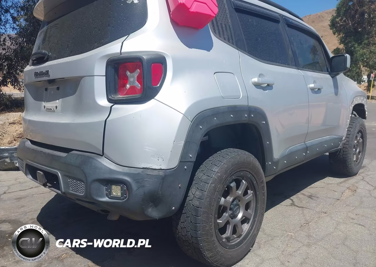 2015 Jeep Renegade Latitude VIN:ZACCJBBT3FPC39137 - 6