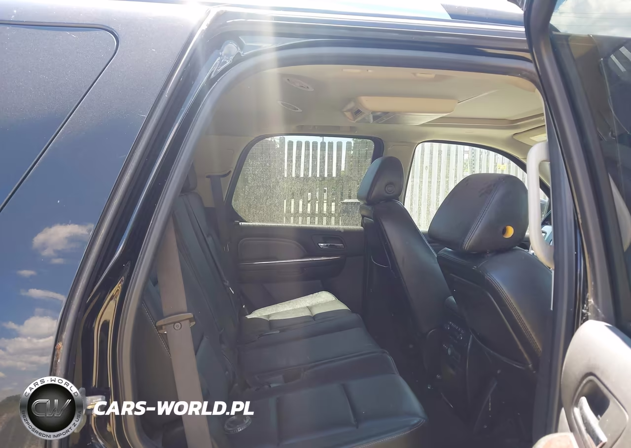 2007 Cadillac Escalade VIN:1GYFK63817R421170 - 8