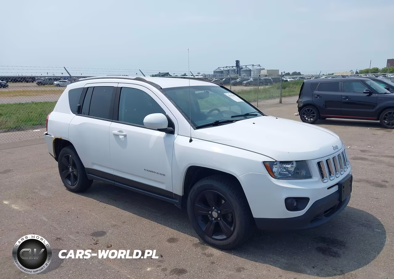 2017 Jeep Compass Latitude – zdjęcie 1 z 16