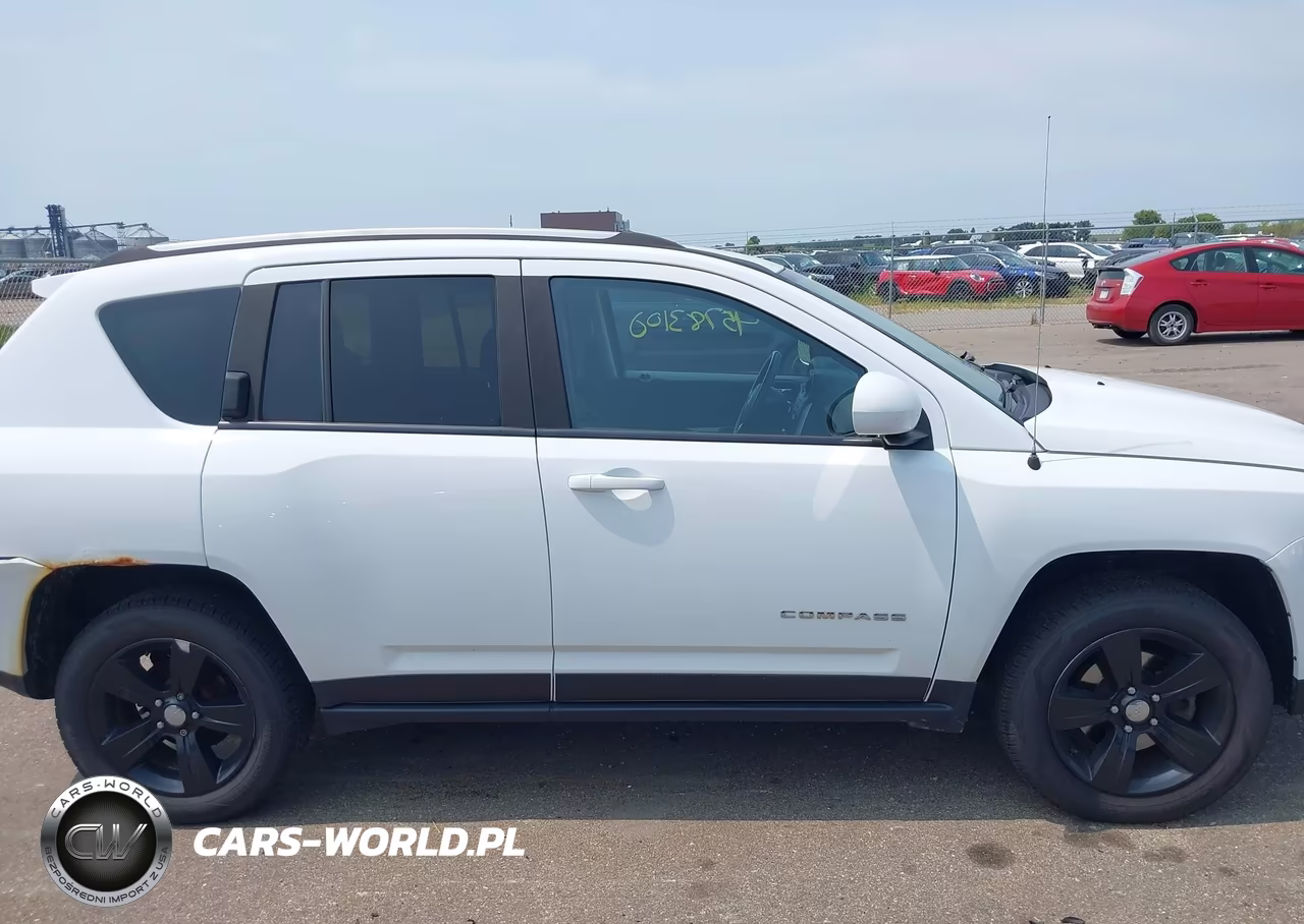 2017 Jeep Compass Latitude VIN:1C4NJDEB0HD104738 - 13