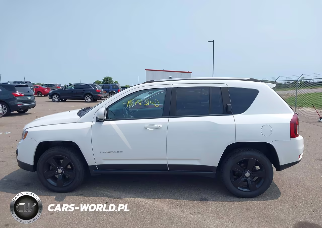 2017 Jeep Compass Latitude VIN:1C4NJDEB0HD104738 - 14