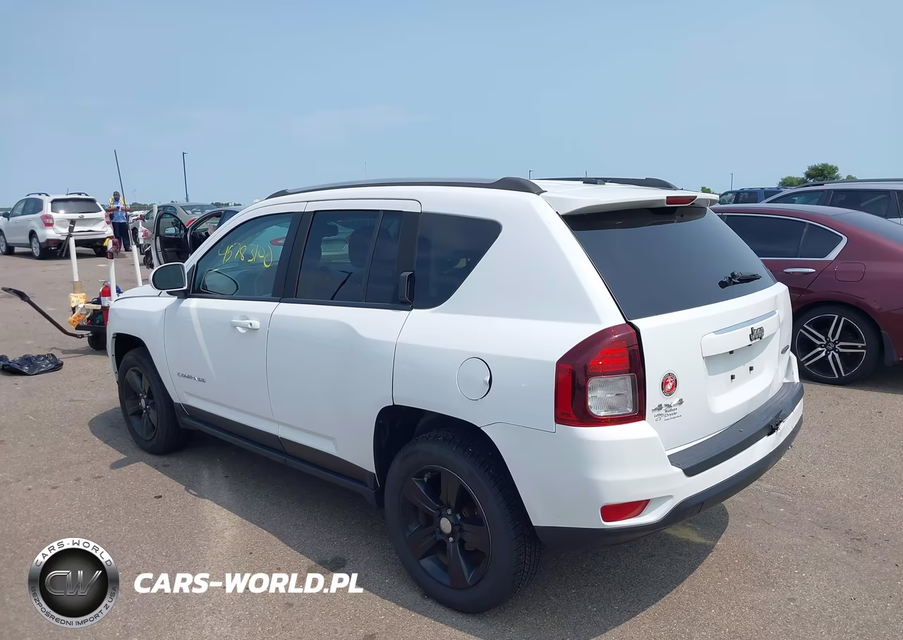 2017 Jeep Compass Latitude VIN:1C4NJDEB0HD104738 - 3
