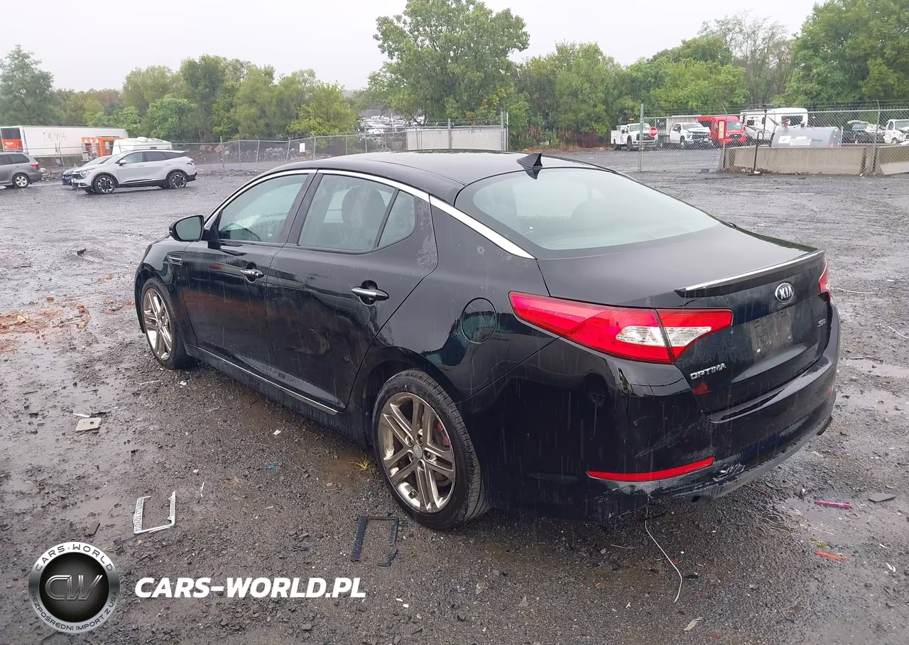 2013 Kia Optima Sx VIN:5XXGR4A62DG168046 - 3