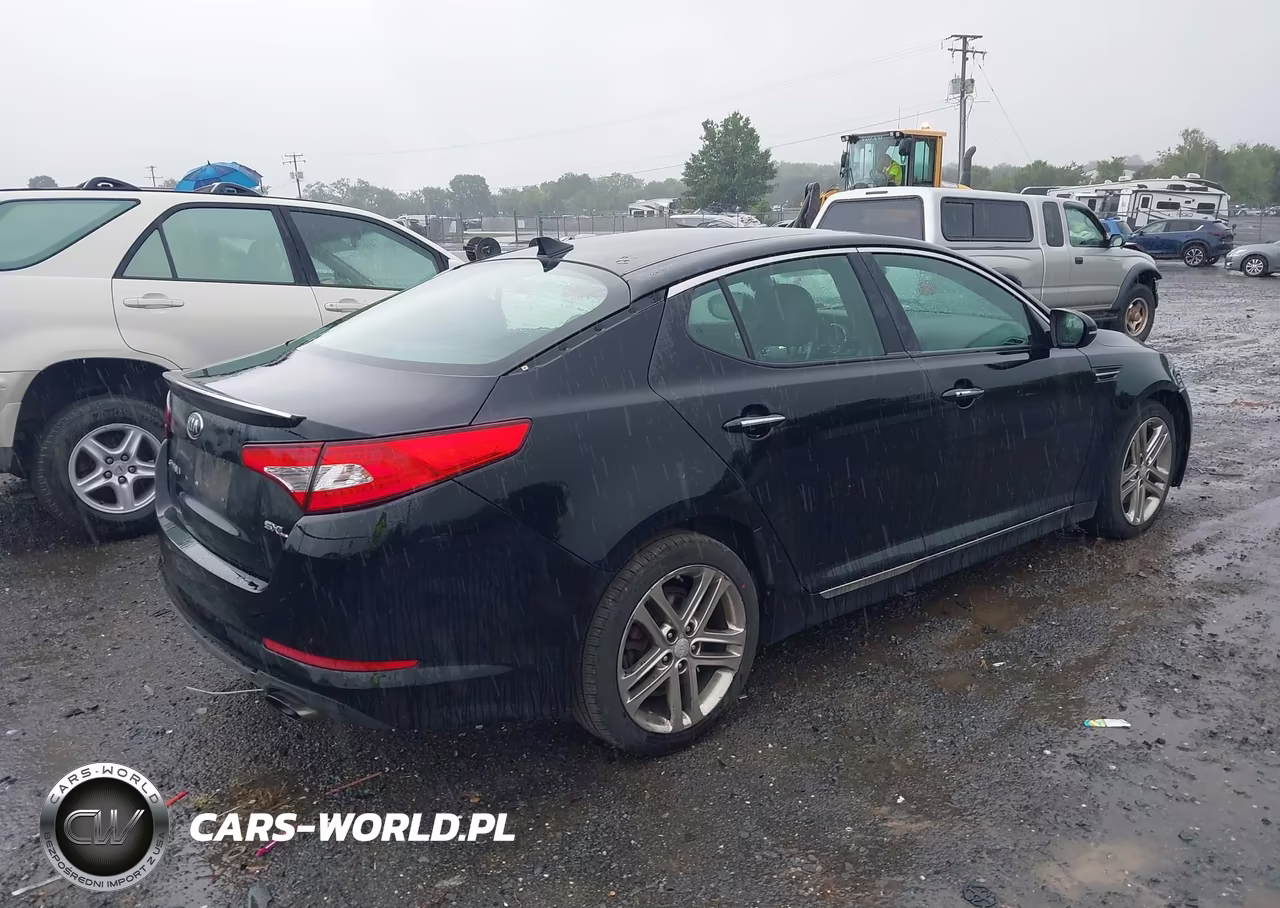 2013 Kia Optima Sx VIN:5XXGR4A62DG168046 - 4