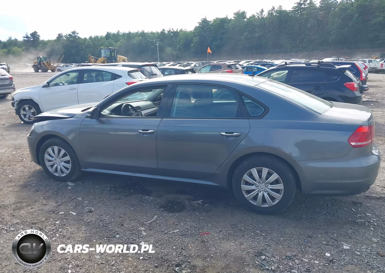 2015 Volkswagen Passat 1.8T S VIN:1VWAT7A36FC026099 - 14