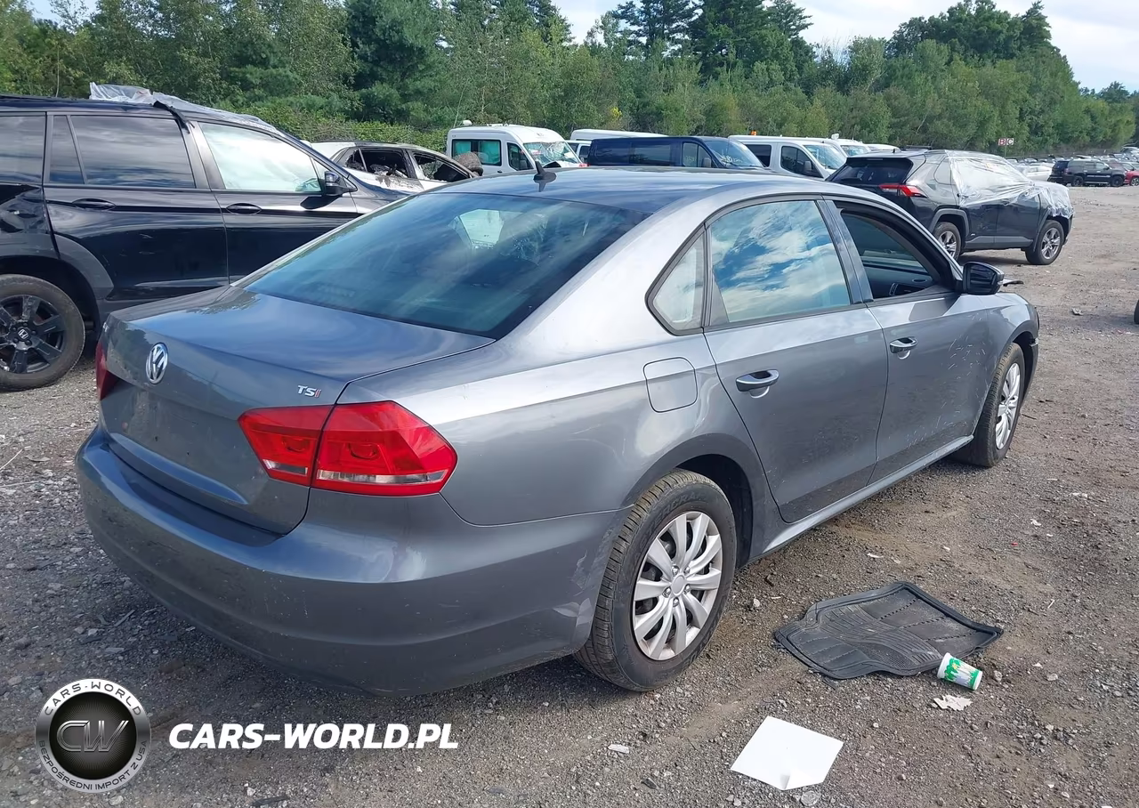 2015 Volkswagen Passat 1.8T S VIN:1VWAT7A36FC026099 - 4