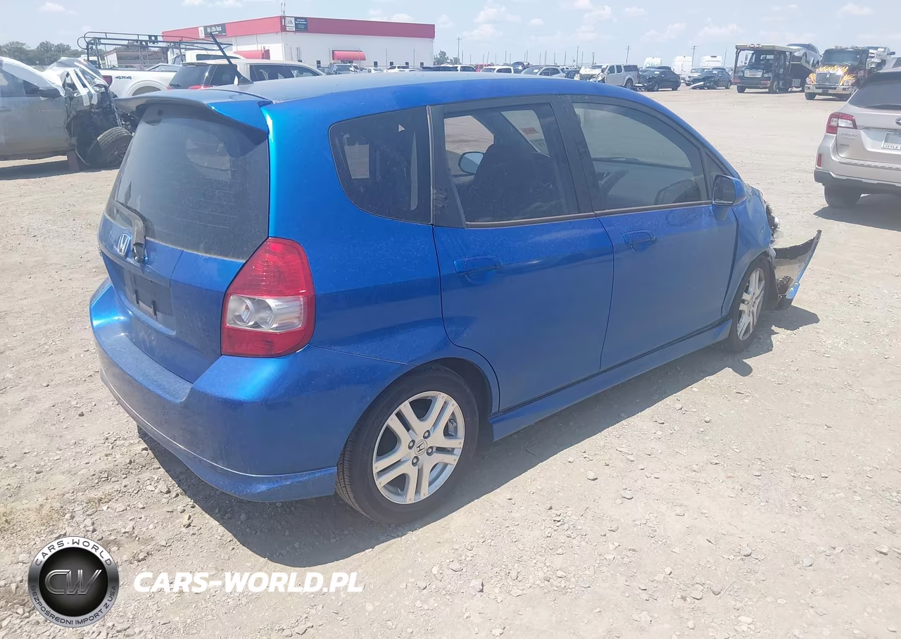 2008 Honda Fit Sport VIN:JHMGD38688S059731 - 4