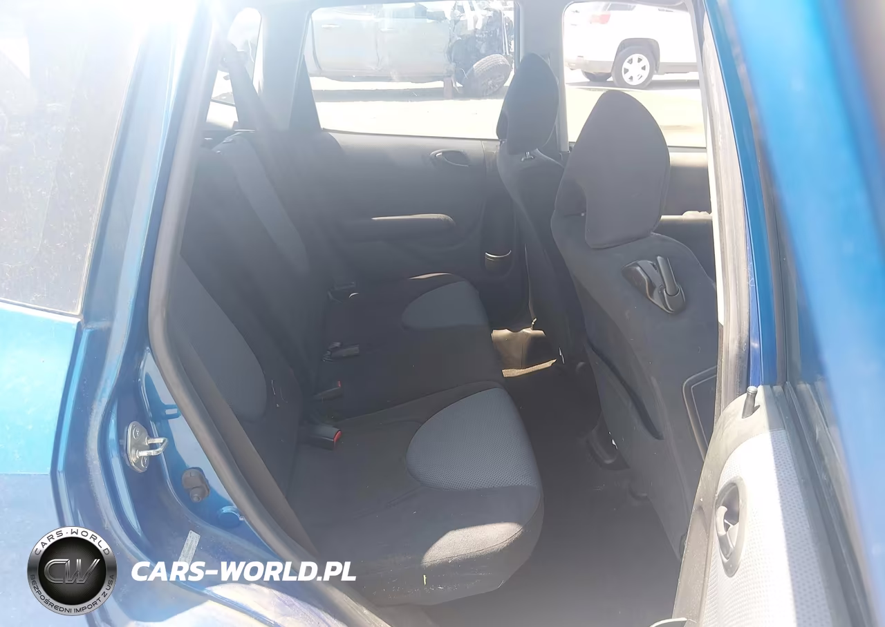 2008 Honda Fit Sport VIN:JHMGD38688S059731 - 8